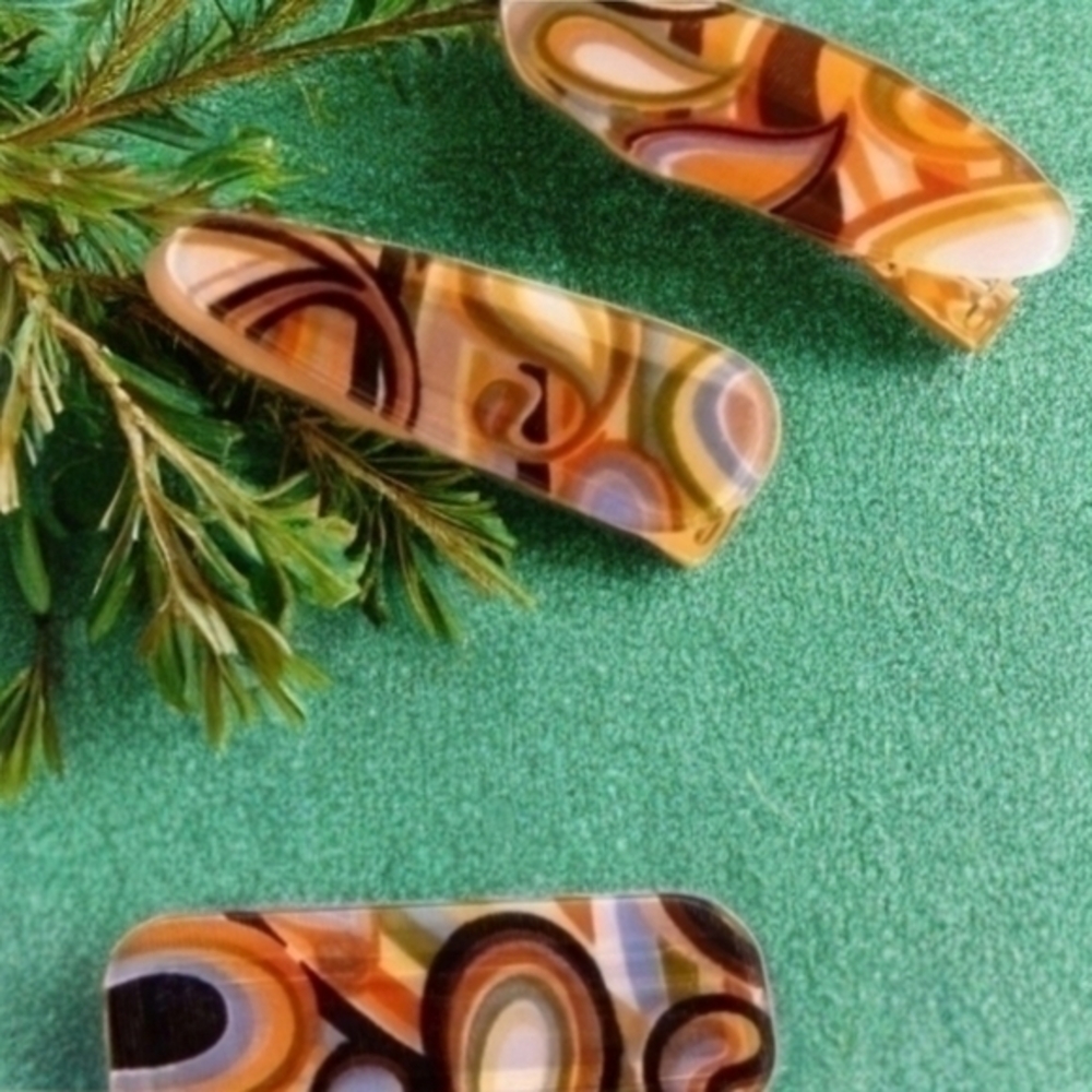 MODCLOTH SET OF 3 VINTAGE 60S 70S VIBE HAIR CLIPS 2